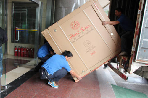 阿拉善左钢琴贵重工艺品无忧运